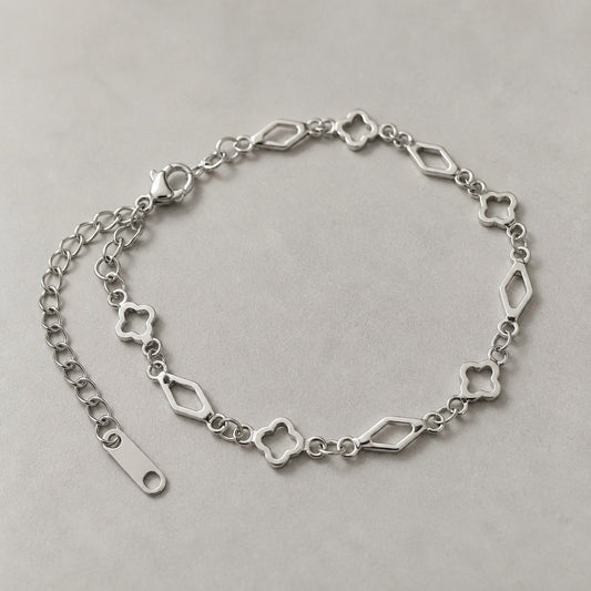 Stainless Steel Clover & Diamond Bracelet – Gold & Silver
