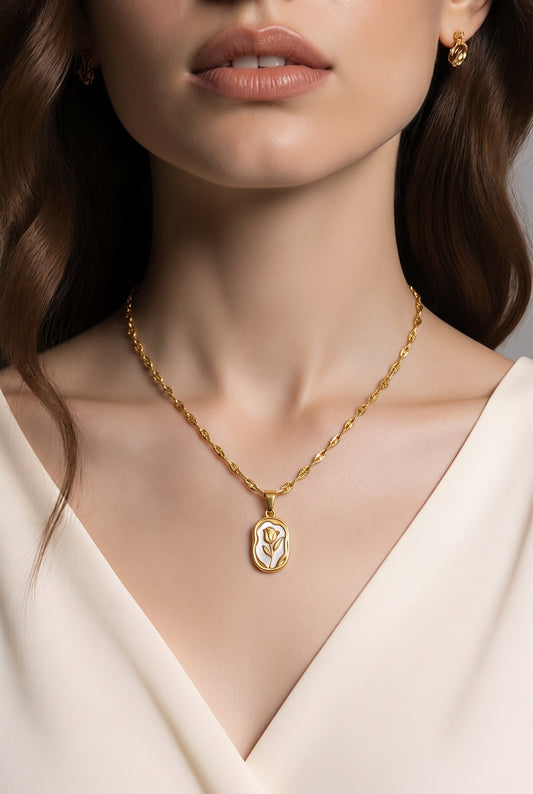 Stainless Steel Gold Flower Pendant Necklace