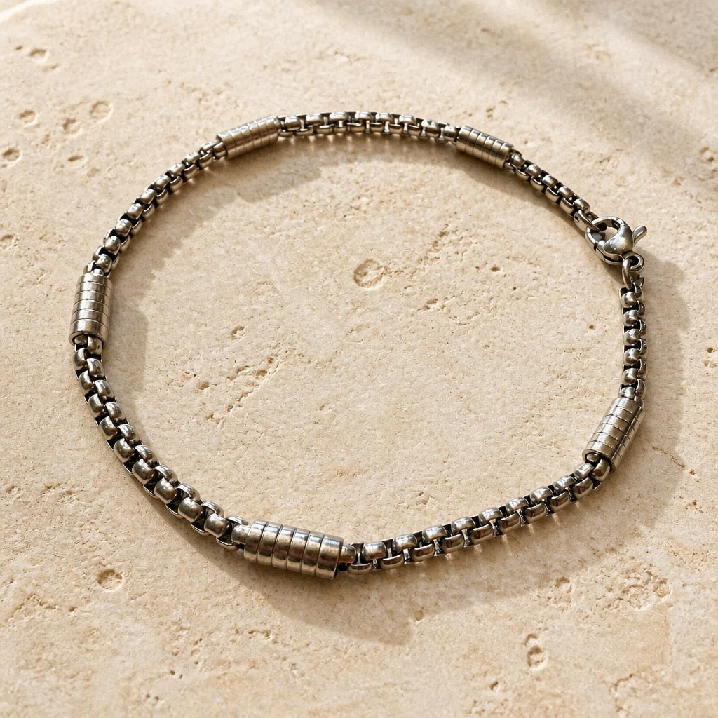Unisex Stainless Steel Accent Chain Bracelet – Silver