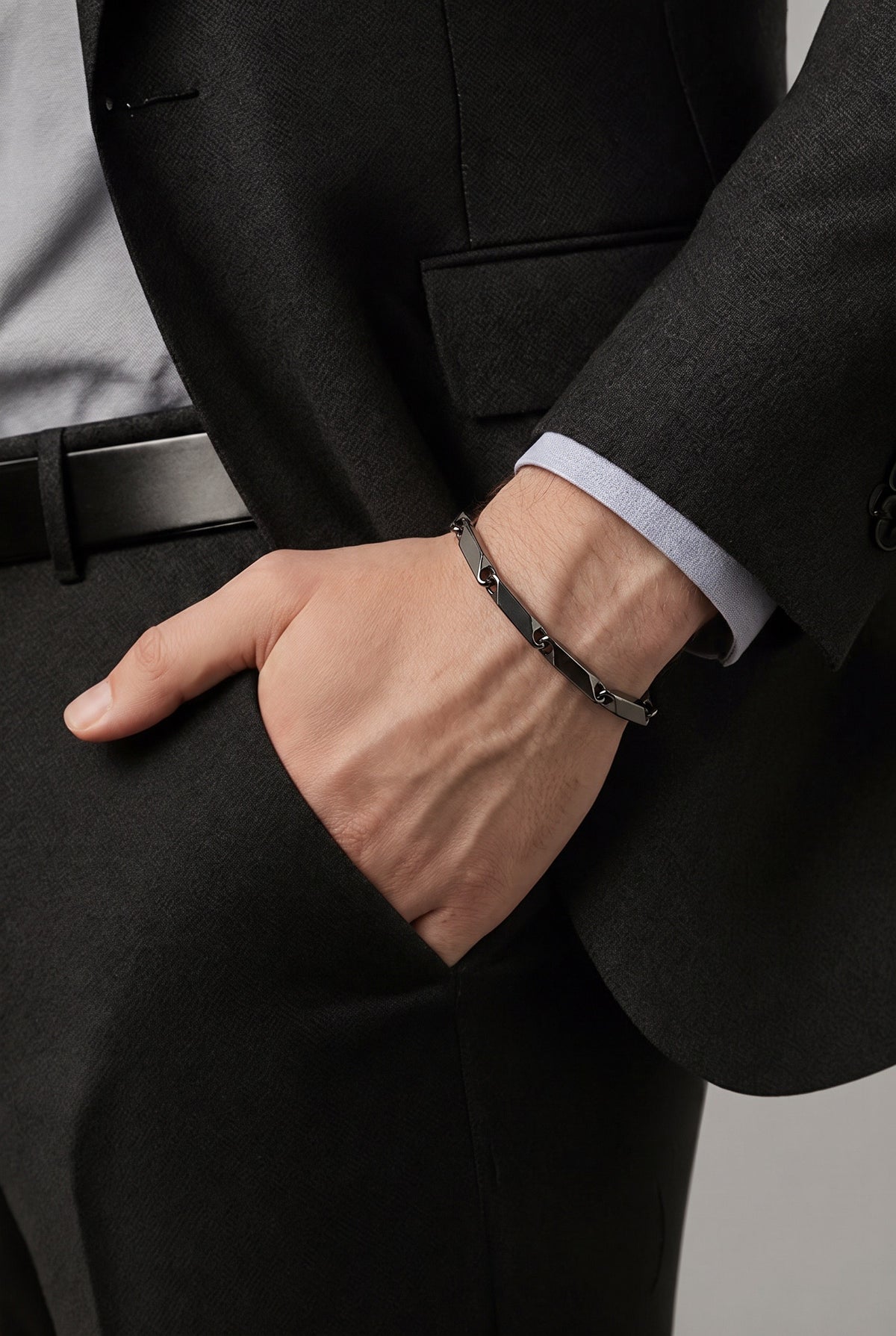 Unisex Stainless Steel Geometric Link Bracelet – Silver