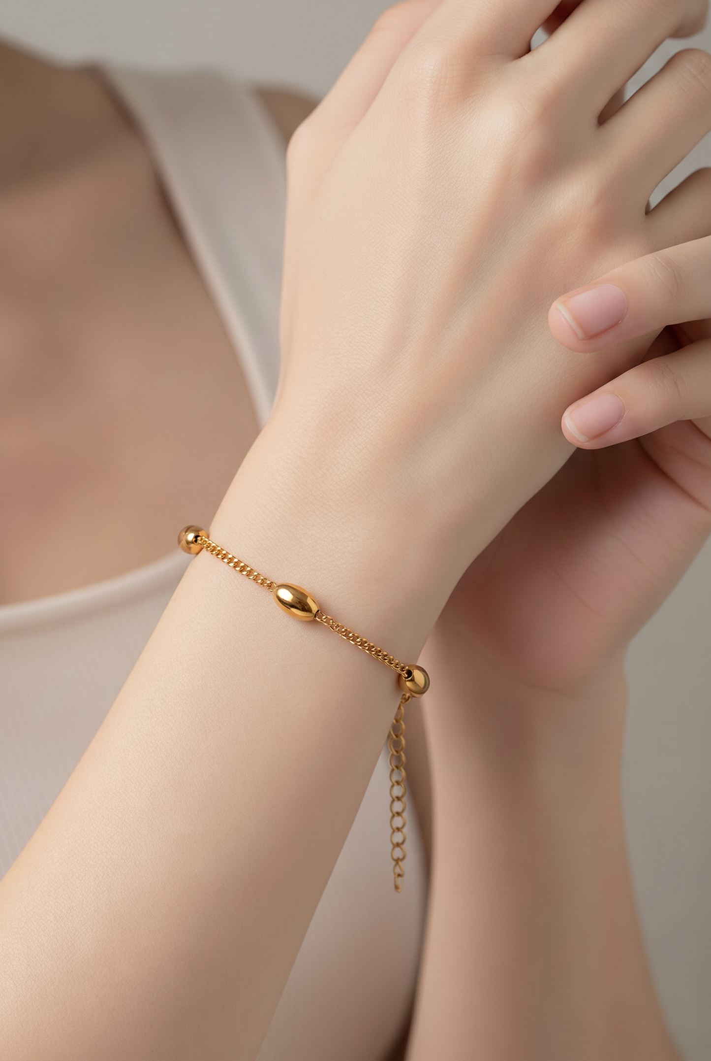 Stainless Steel Oval Bead Bracelet – Gold & Silver